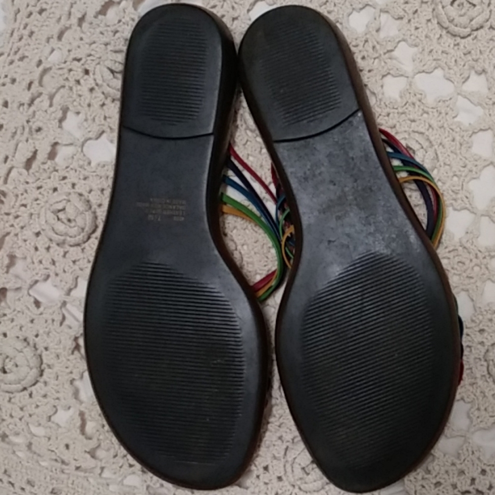 Sandals - Picture 3 of 5